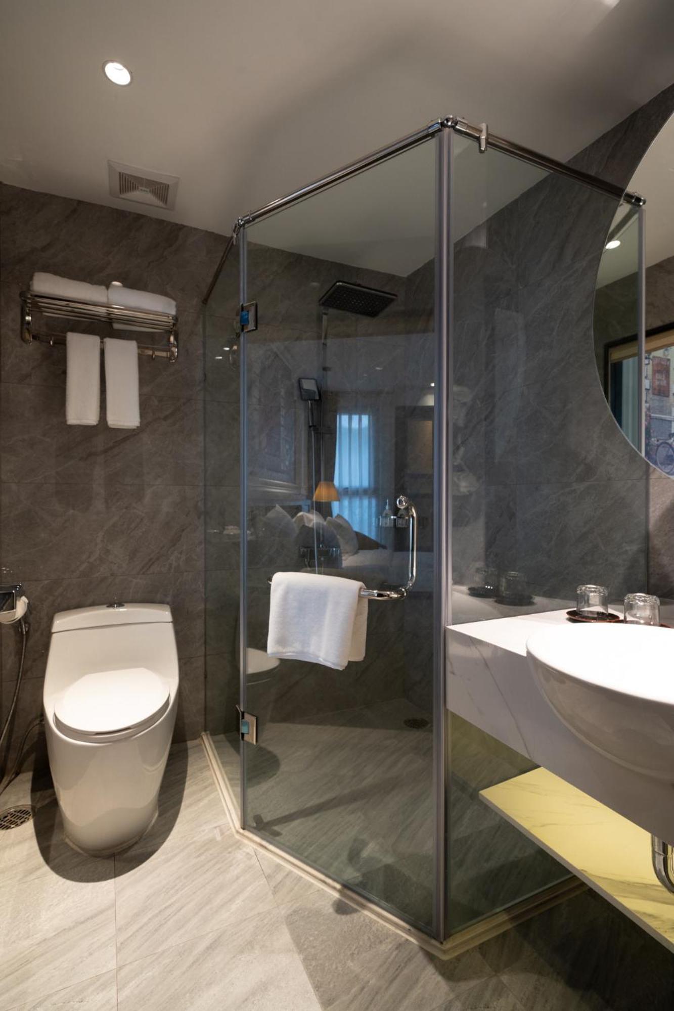 Paradise Suites Truc Bach Lake Hanoi Eksteriør billede